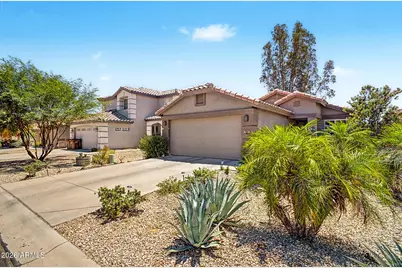 985 E Stardust Way, San Tan Valley, AZ 85143 - Photo 6