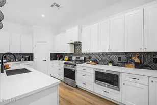 1826 E Whitton Ave, Phoenix, AZ 85016 - Photo 4