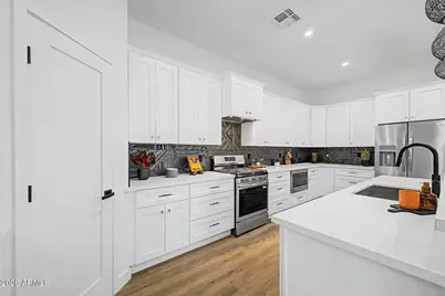 1826 E Whitton Avenue, Phoenix, AZ 85016 - Photo 12