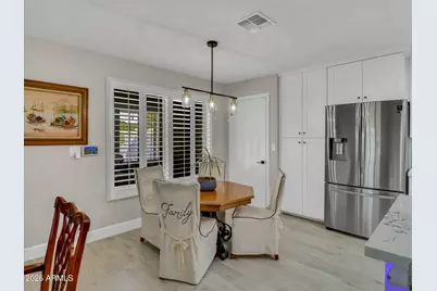 18414 N 104th Avenue, Sun City, AZ 85373 - Photo 12