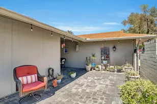 18414 N 104th Ave, Sun City, AZ 85373 - Photo 4