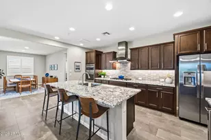 13335 W Milton Dr, Peoria, AZ 85383 - Photo 8