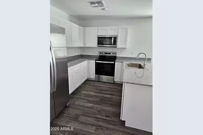 14735 S Amado Boulevard, Arizona City, AZ 85123 - Photo 4