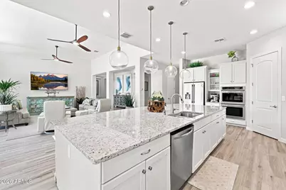 10543 W Electra Lane, Peoria, AZ 85383 - Photo 6