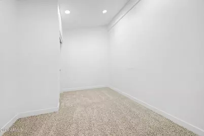 3302 E Aire Libre Avenue #102, Phoenix, AZ 85032 - Photo 12