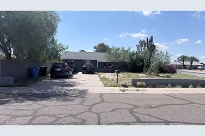 8911 W Monterosa Street, Phoenix, AZ 85037 - Photo 2