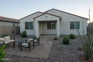 35645 W Mallorca Ave, Maricopa, AZ 85138 - Photo 18