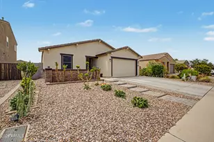 359 W Satinka Dr, San Tan Valley, AZ 85140 - Photo 2