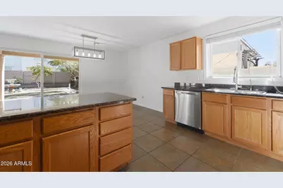 2321 E Chanute Pass, Phoenix, AZ 85040 - Photo 12