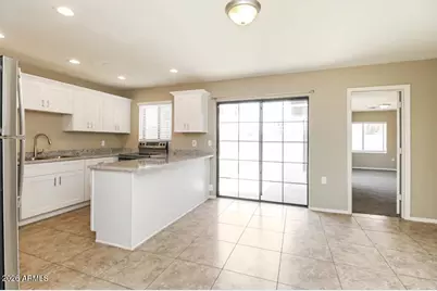 113 N Jade Circle, Mesa, AZ 85201 - Photo 4
