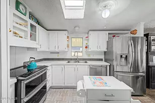 201 S Greenfield Rd, Mesa, AZ 85206 - Photo 14
