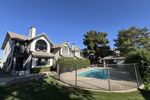 20 S Buena Vista Ave, Gilbert, AZ 85296 - Photo 2