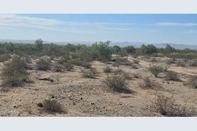 23218 W Portland Street #-, Buckeye, AZ 85396 - Photo 10