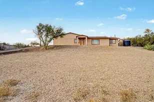 2402 W Roughrider Rd, New River, AZ 85087 - Photo 2