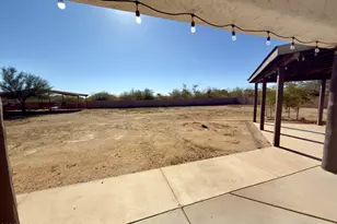 27824 N 256th Ave, Wittmann, AZ 85361 - Photo 12