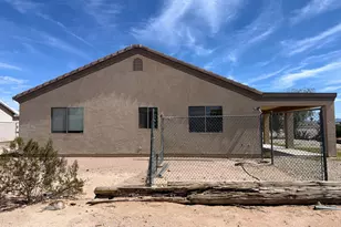 9828 W Lapaz Ln, Arizona City, AZ 85123 - Photo 20