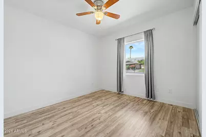 917 W Mission Drive, Chandler, AZ 85225 - Photo 20