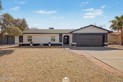 917 W Mission Drive, Chandler, AZ 85225 - Photo 1