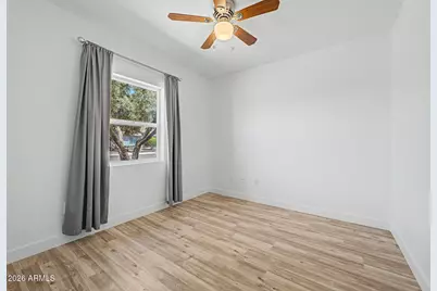 917 W Mission Drive, Chandler, AZ 85225 - Photo 22