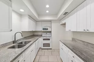 2146 W Isabella Ave, Mesa, AZ 85202 - Photo 1