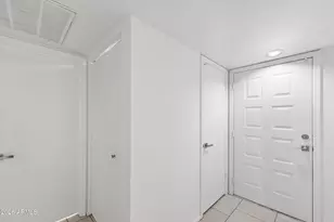 2146 W Isabella Ave, Mesa, AZ 85202 - Photo 6