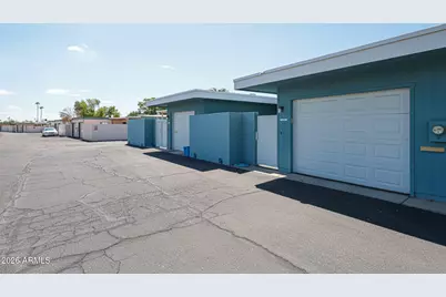 10016 W Lancaster Drive, Sun City, AZ 85351 - Photo 42