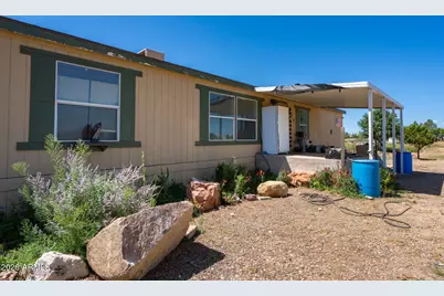 2575 W Annie Road, Paulden, AZ 86334 - Photo 8
