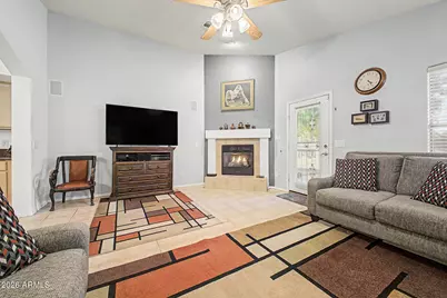2070 E Fairview Street, Chandler, AZ 85225 - Photo 14