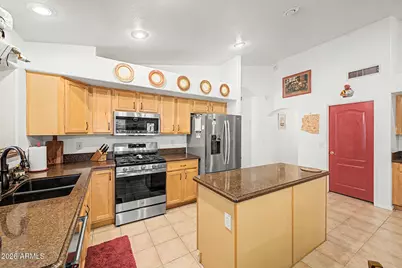 2070 E Fairview Street, Chandler, AZ 85225 - Photo 16
