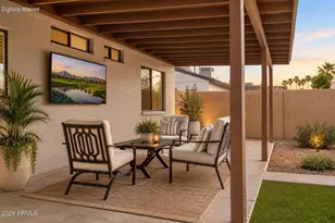 12036 N 41st Dr, Phoenix, AZ 85029 - Photo 18