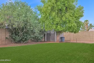 12036 N 41st Dr, Phoenix, AZ 85029 - Photo 24