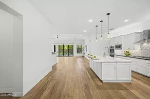 8718 N 9th Ave, Phoenix, AZ 85021 - Photo 18