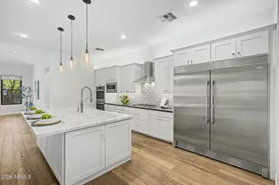 8718 N 9th Ave, Phoenix, AZ 85021 - Photo 2