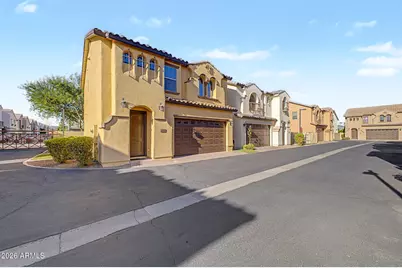 3345 E Pinchot Avenue #12, Phoenix, AZ 85018 - Photo 2