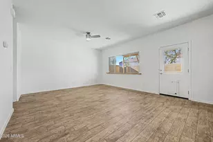 3345 E Pinchot Ave, Phoenix, AZ 85018 - Photo 8