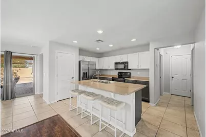 32974 N Sandstone Drive, San Tan Valley, AZ 85143 - Photo 1