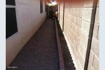 5274 W Geronimo Street, Chandler, AZ 85226 - Photo 8
