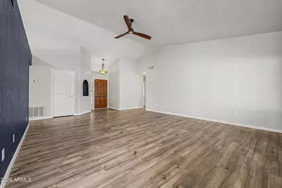 19020 N 73rd Lane, Glendale, AZ 85308 - Photo 4
