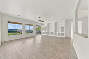 9823 E Greenway St, Mesa, AZ 85207 - Photo 14