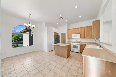 9823 E Greenway Street, Mesa, AZ 85207 - Photo 16