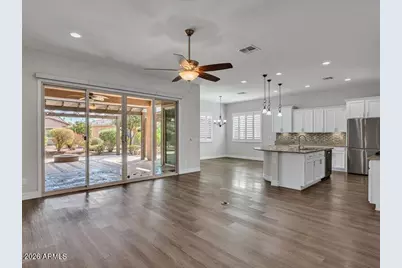 19731 N Bridge Court, Maricopa, AZ 85138 - Photo 8