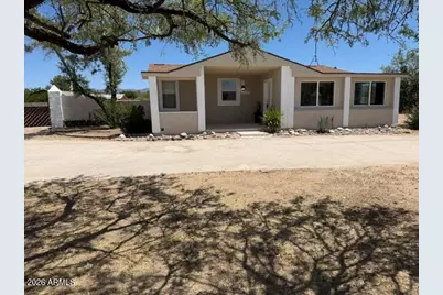 23895 W Cannon Drive, Congress, AZ 85332 - Photo 1