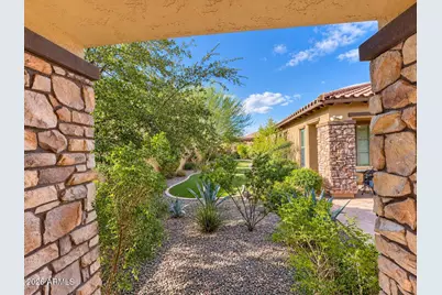 1522 W Horsetail Trail, Phoenix, AZ 85085 - Photo 4