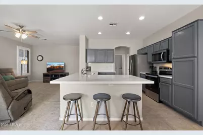 3605 E Meadowview Drive, Gilbert, AZ 85298 - Photo 4