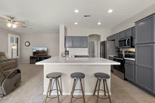 3605 E Meadowview Dr, Gilbert, AZ 85298 - Photo 4