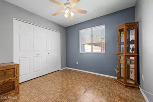 130 E Campo Bello Dr, Phoenix, AZ 85022 - Photo 18
