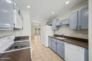 130 E Campo Bello Dr, Phoenix, AZ 85022 - Photo 8