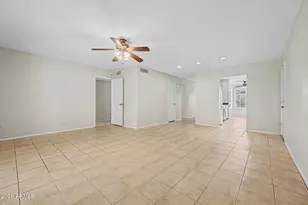 130 E Campo Bello Dr, Phoenix, AZ 85022 - Photo 4