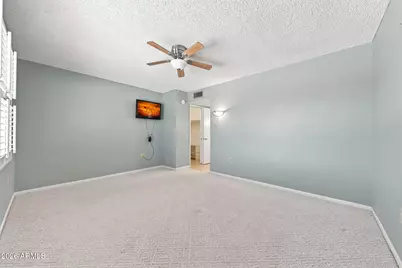 9607 W Willowbrook Drive, Sun City, AZ 85373 - Photo 4