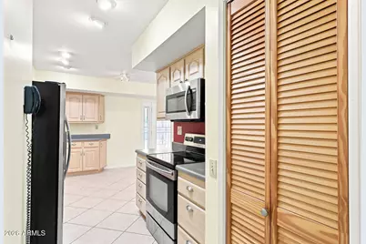 9607 W Willowbrook Drive, Sun City, AZ 85373 - Photo 14